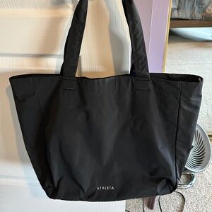 Athleta All About Tote Bag (black)